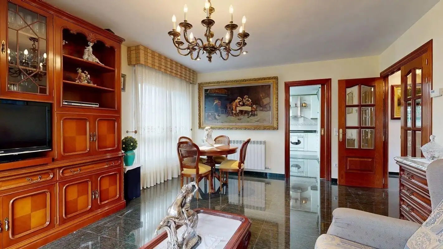 Casa o xalet en venda a Urbanizacion VALDEARENAS, Estación - San Antonio