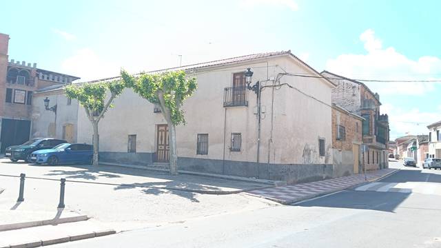 Casa-chalet en Venta en Calle Héroes del Alcázar, 6 en Lucillos