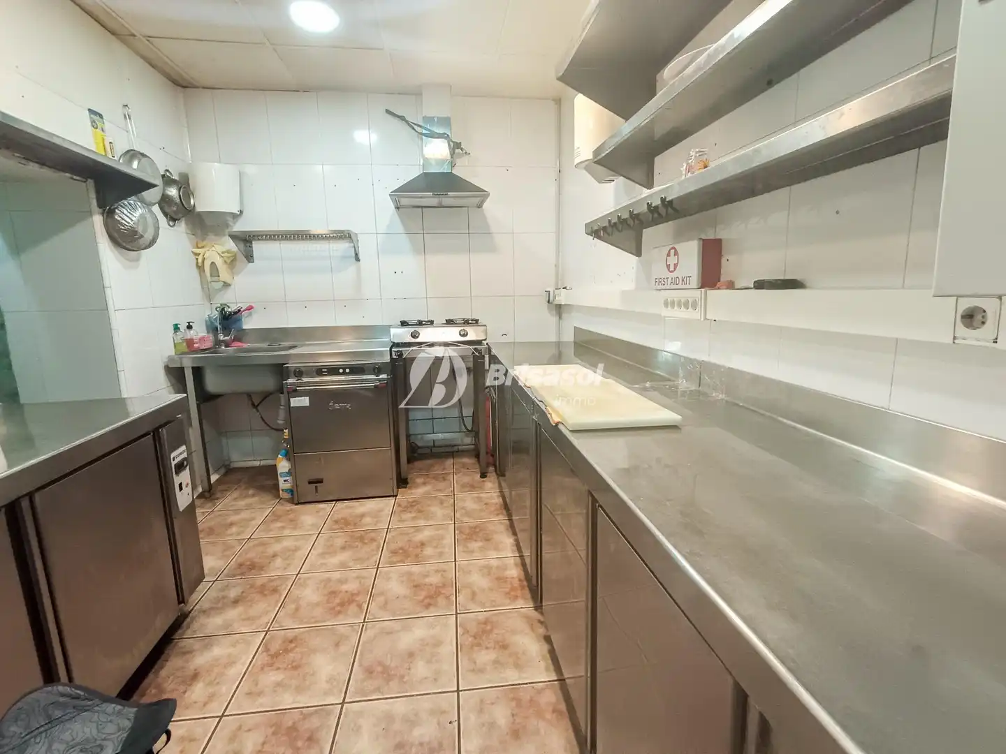 Kitchen of Commercial properties for rent in Reus