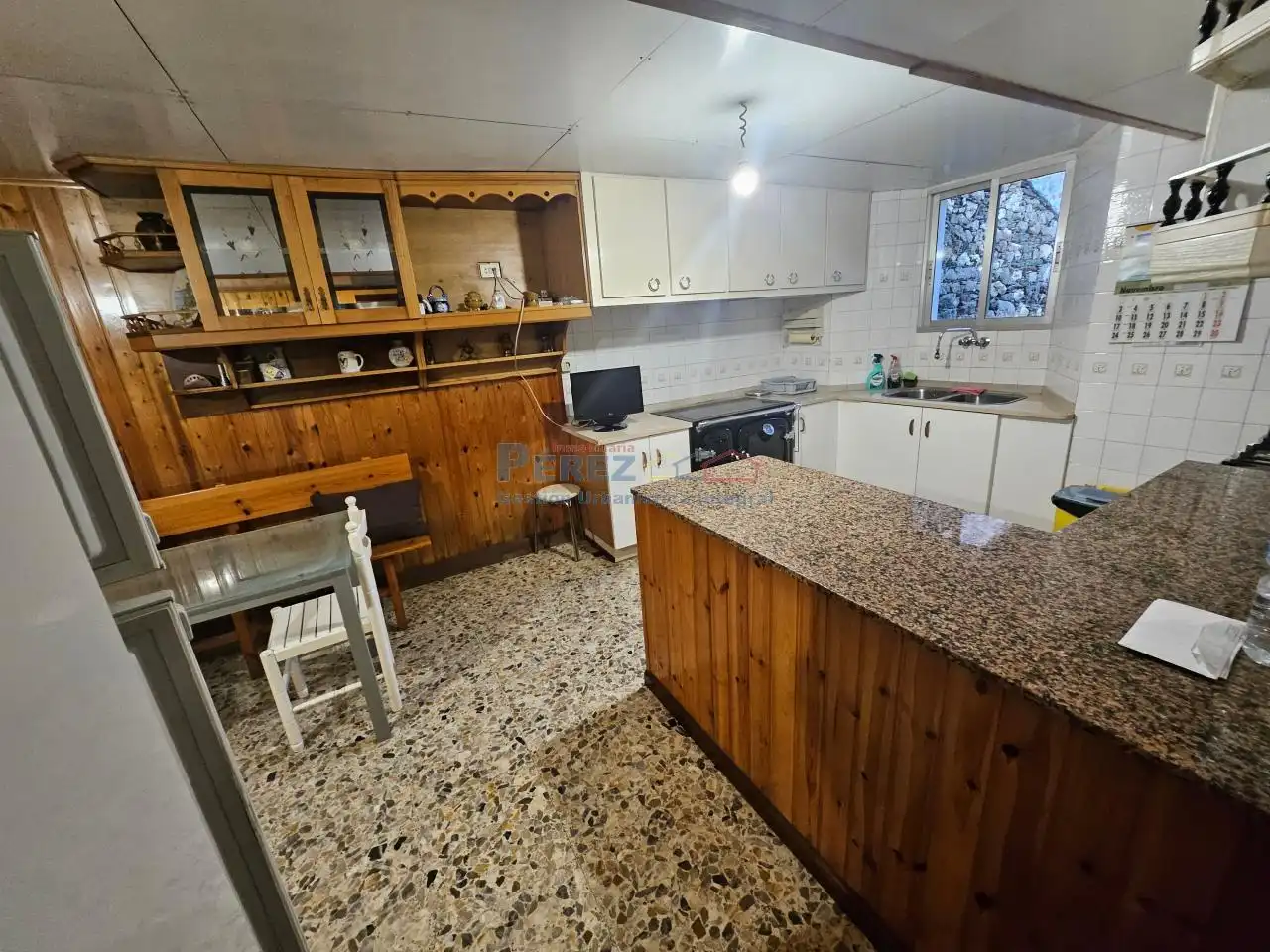 Cocina de Finca rústica en venta en Cabanas con Calefacción y Jardín privado