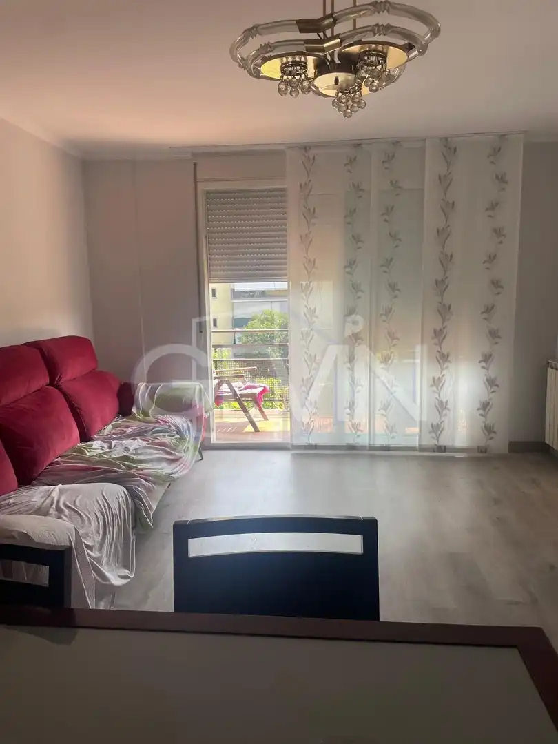 Dormitori de Pis en venda en Santa Perpètua de Mogoda amb Aire condicionat, Calefacció i Parquet