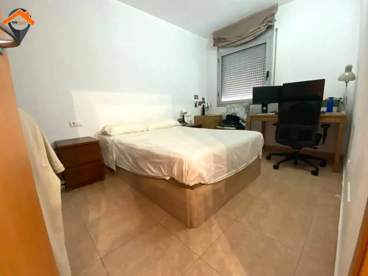 Habitación de Piso en venta en Sabadell con Calefacción