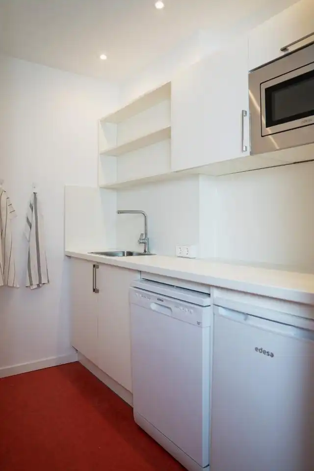Office for rent in Larrabide, Milagrosa