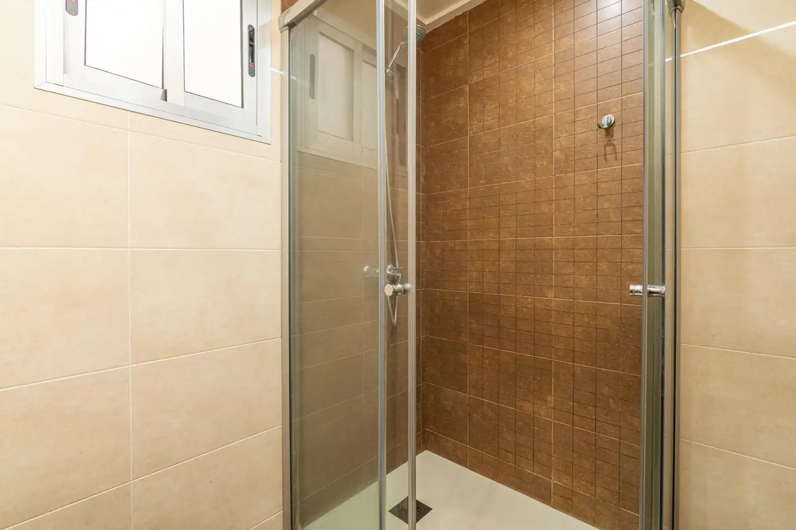 Baño de Piso en venta en Elche / Elx con Aire acondicionado y Calefacción