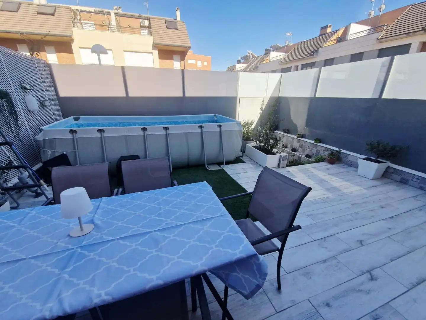 Piscina de Casa adosada en venta en Ciudad Real con Calefacción, Jardín privado y Terraza