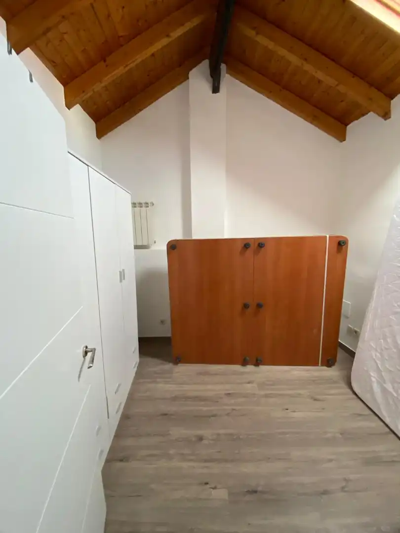 Dormitori de Dúplex de lloguer en Madrid amb Aire condicionat, Calefacció i Parquet