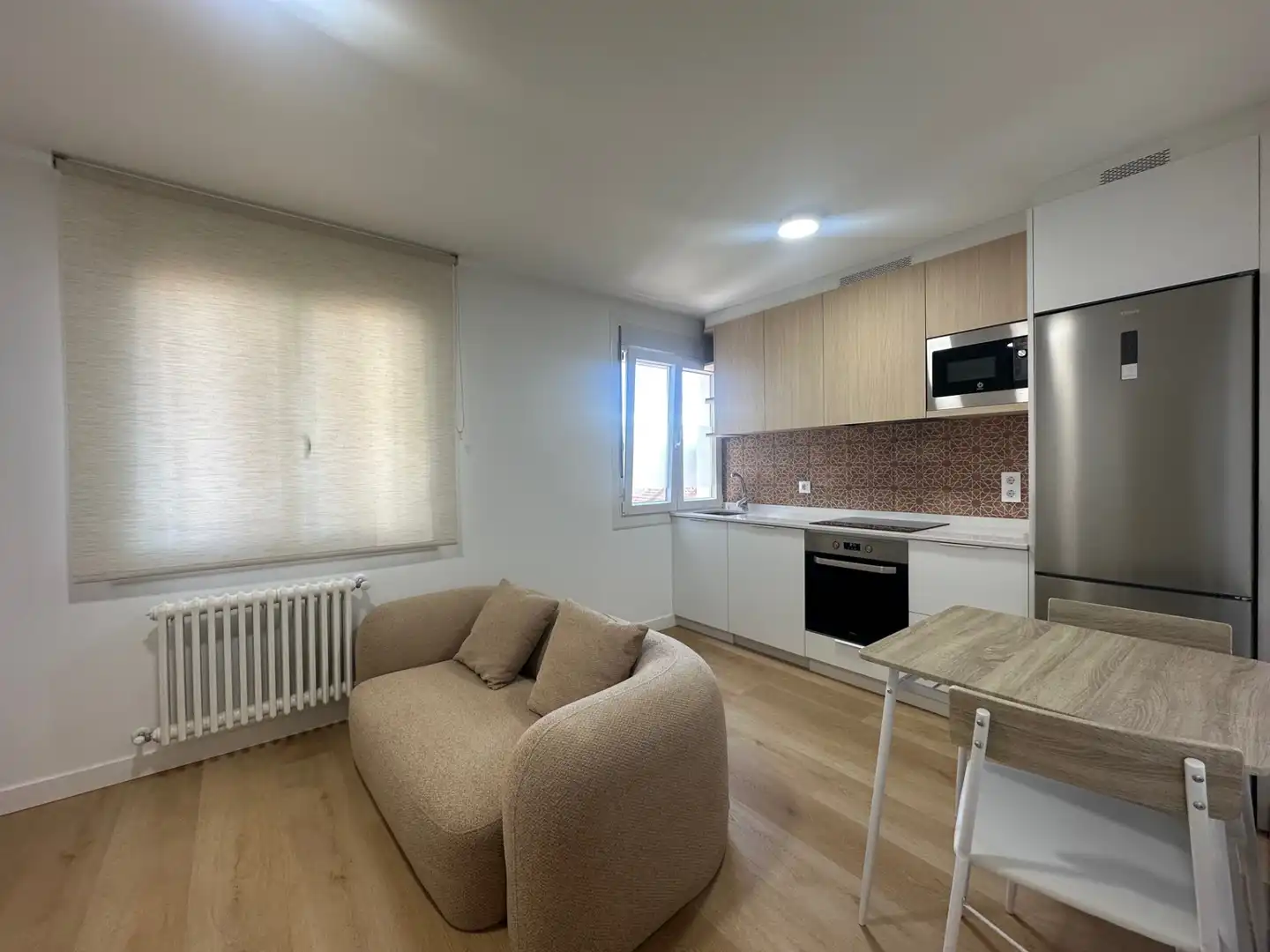 Apartament amb ascensor de lloguer a Rúa de Gómez Ulla 11, imagen 7