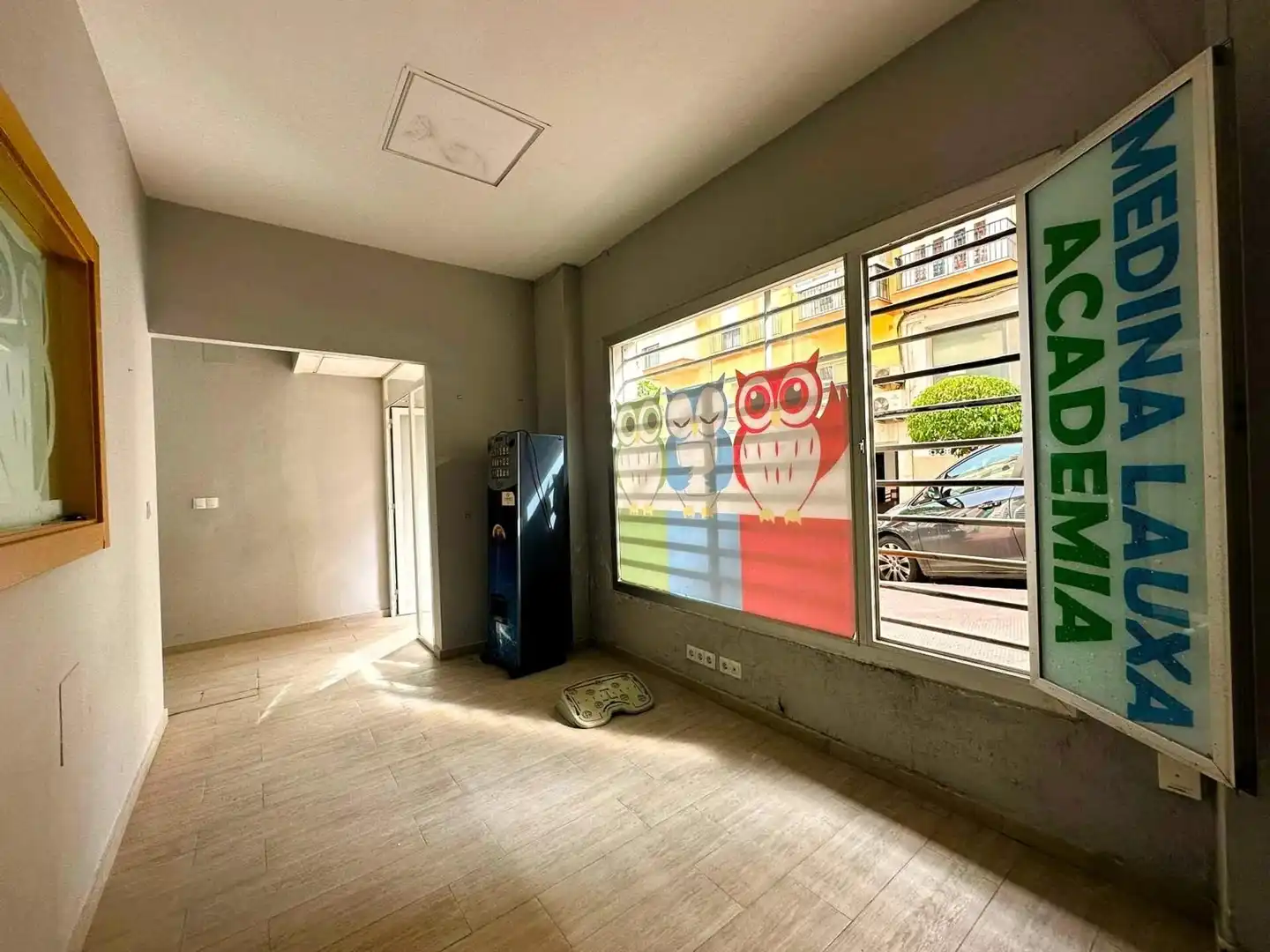 Local comercial de lloguer a Loja, imagen 4