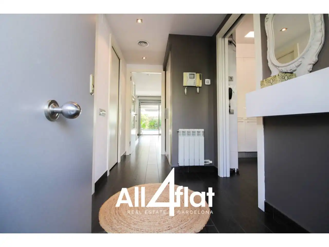 Casa o chalet de alquiler en L'Hospitalet de Llobregat con Aire acondicionado, Calefacción y Jardín privado