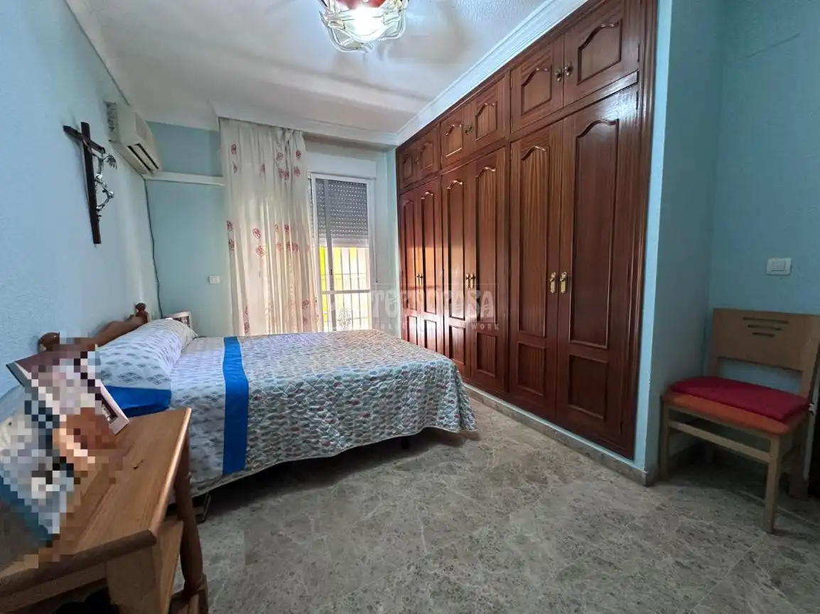 Habitación de Piso en venta en Córdoba con Aire acondicionado, Trastero y Balcón