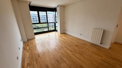 Photo 3 of Apartment to rent in Calle de Capiscol, 10, Las Tablas, Madrid