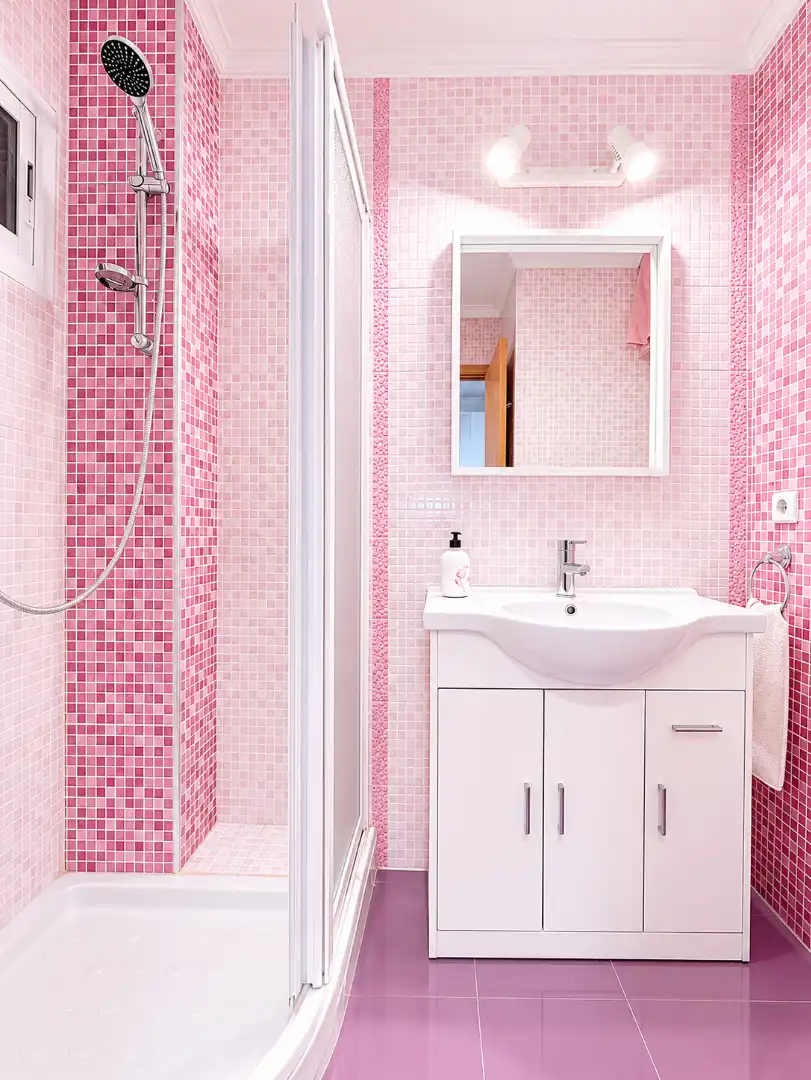 Baño de Estudio en venta en Benalmádena con Aire acondicionado, Terraza y Amueblado