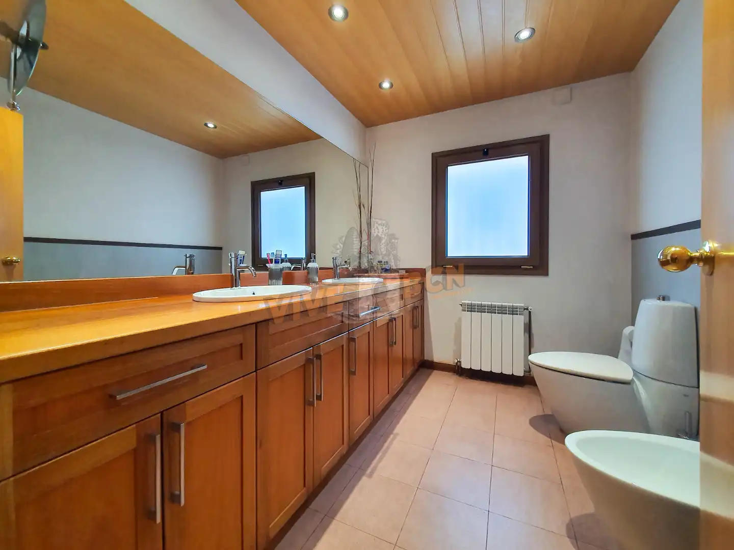 Baño de Casa o chalet en venta en Sant Celoni con Aire acondicionado, Calefacción y Jardín privado