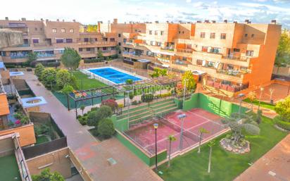 Swimming pool of Flat for sale in Yebes