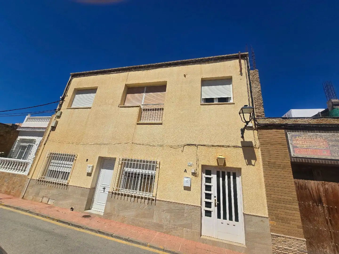 Exterior view of Flat for sale in Garrucha  with Terrace, Storage room and Furnished