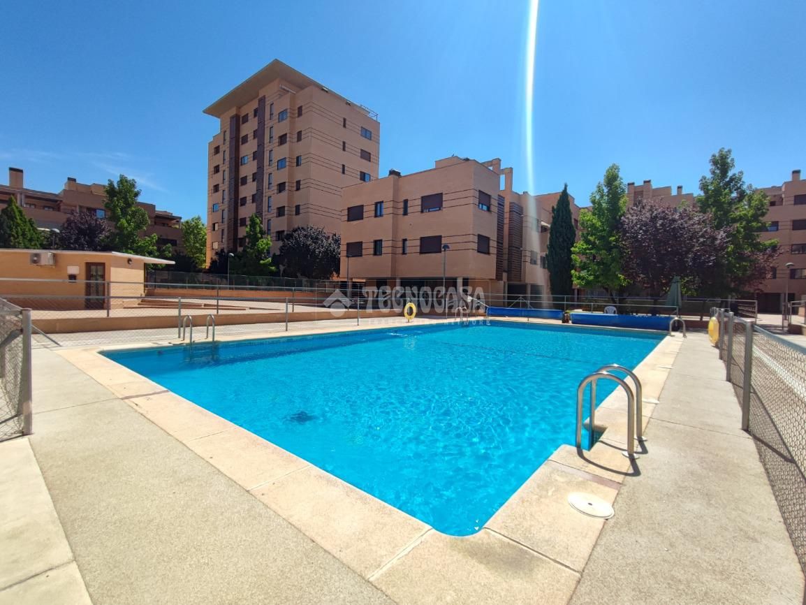 Piscina de Pis en venda en Yebes