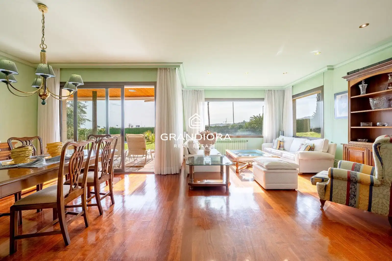 Detached house with pool for sale in Calle Llaüt, imagen 5