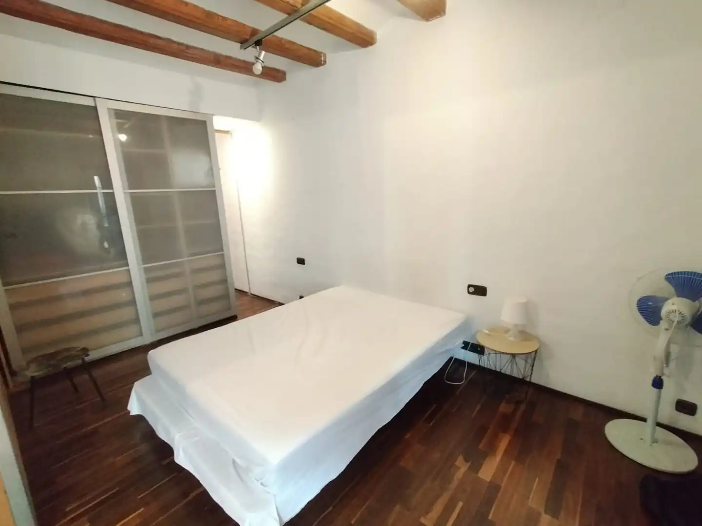 Piso con terraza en venta en Carrer Nou de la Rambla, imagen 6