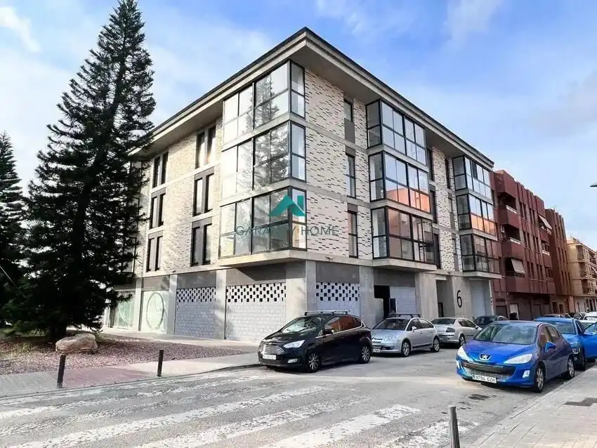 Appartamento con ascensore in affitto a Pueblo, imagen 2