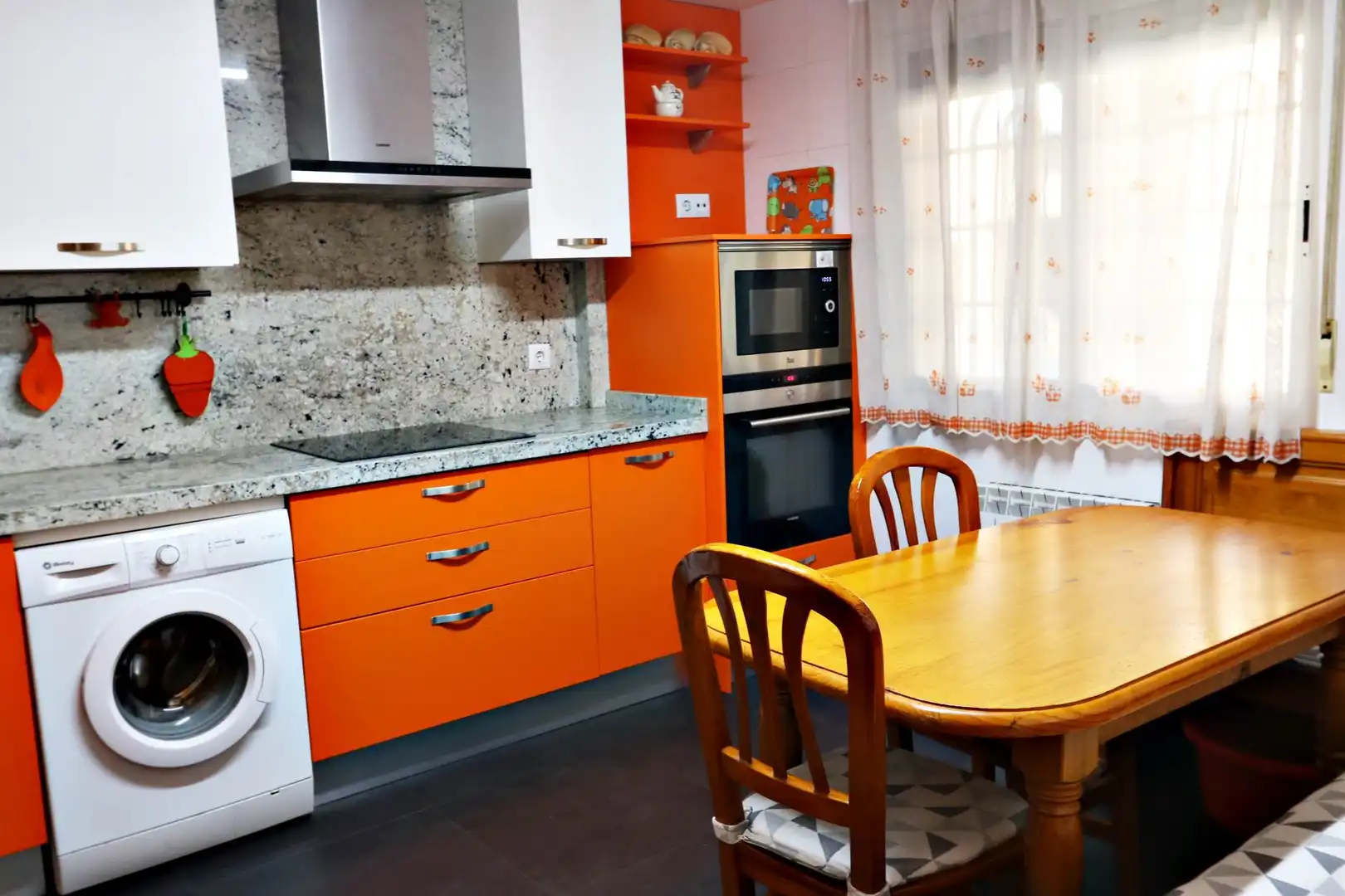 Cocina de Casa o chalet en venta en Getafe con Aire acondicionado, Calefacción y Jardín privado