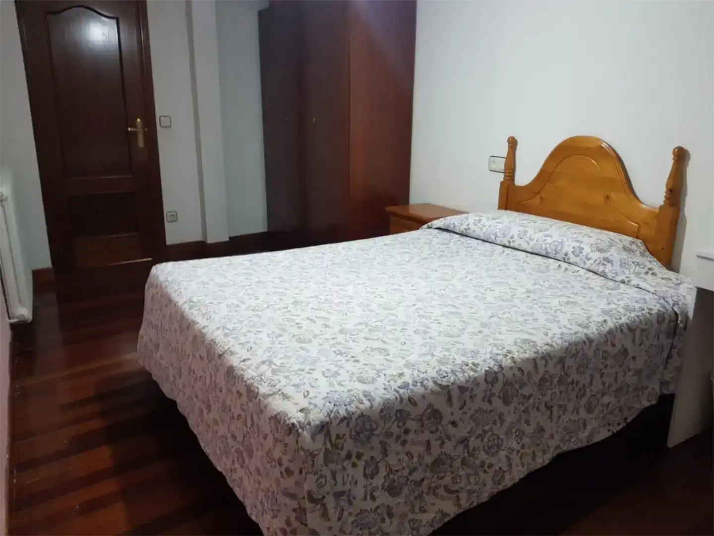 Habitación de Planta baja en venta en Burgo de Osma - Ciudad de Osma con Parquet, Amueblado y Horno