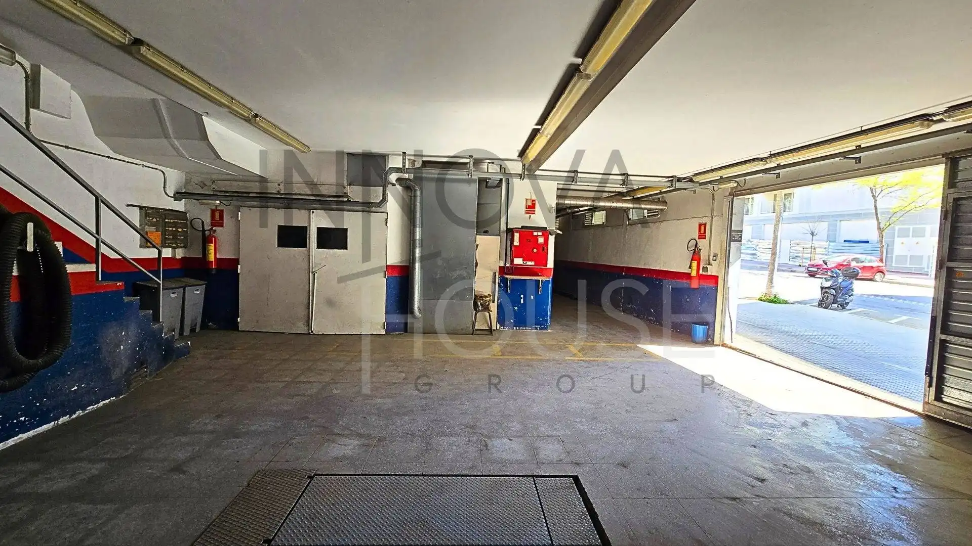 Local comercial en venda a Carrer d'Aiguablava, imagen 4