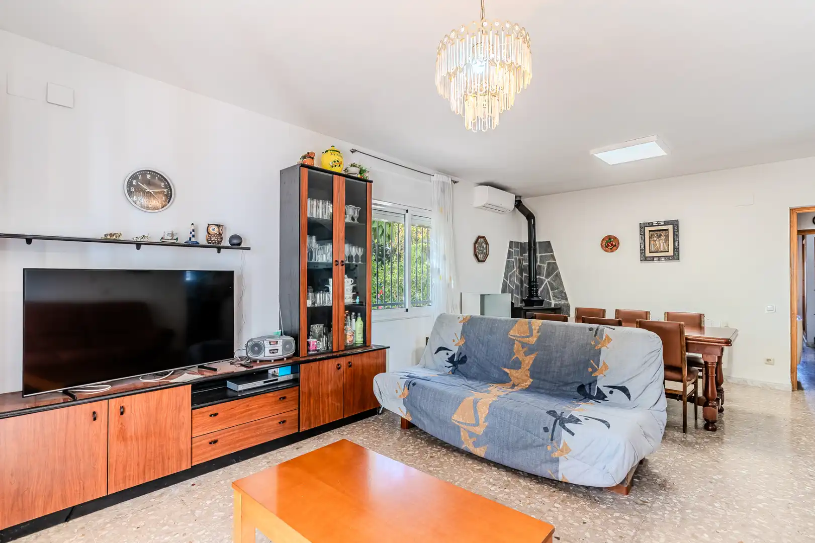 Sala de estar de Casa o chalet en venta en L'Ametlla de Mar  con Aire acondicionado, Calefacción y Jardín privado