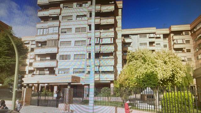 Local comercial en Venta en Ensanche - Parque Santa Rosa