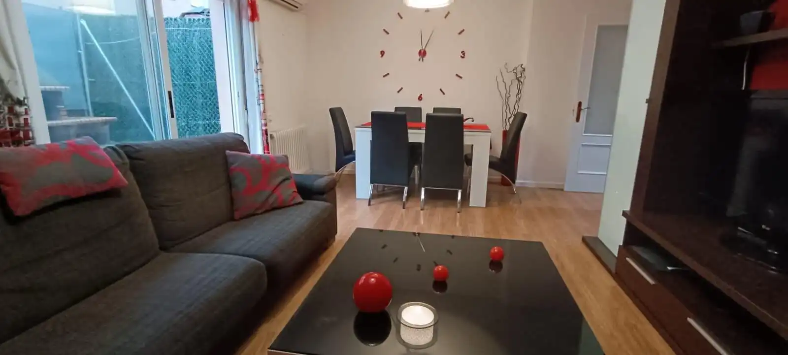 Comedor de Casa adosada en venta en Monfarracinos con Calefacción, Jardín privado y Terraza