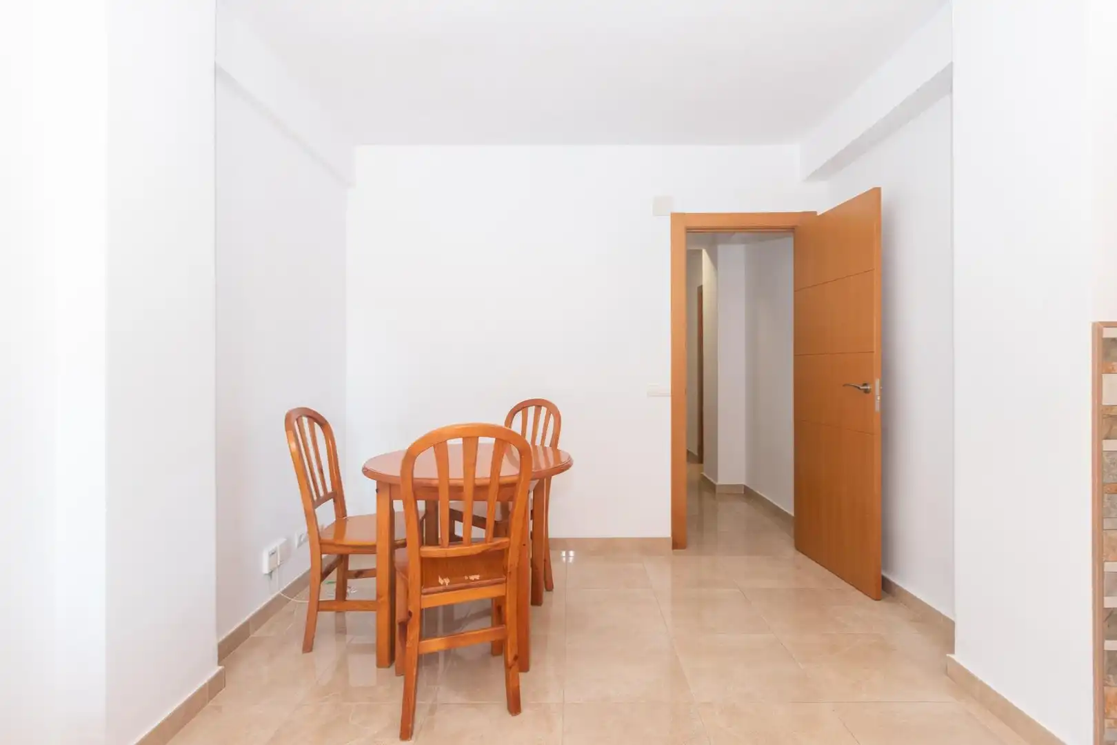 Piso en venta en AYALA, Parque Ayala - Jardín de la Abadía - Huelín