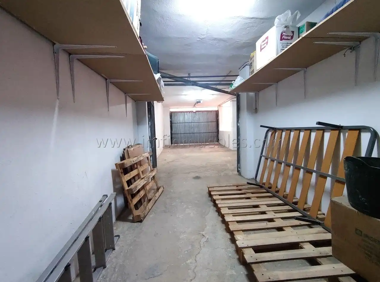 Garaje en venta en Vélez-Málaga