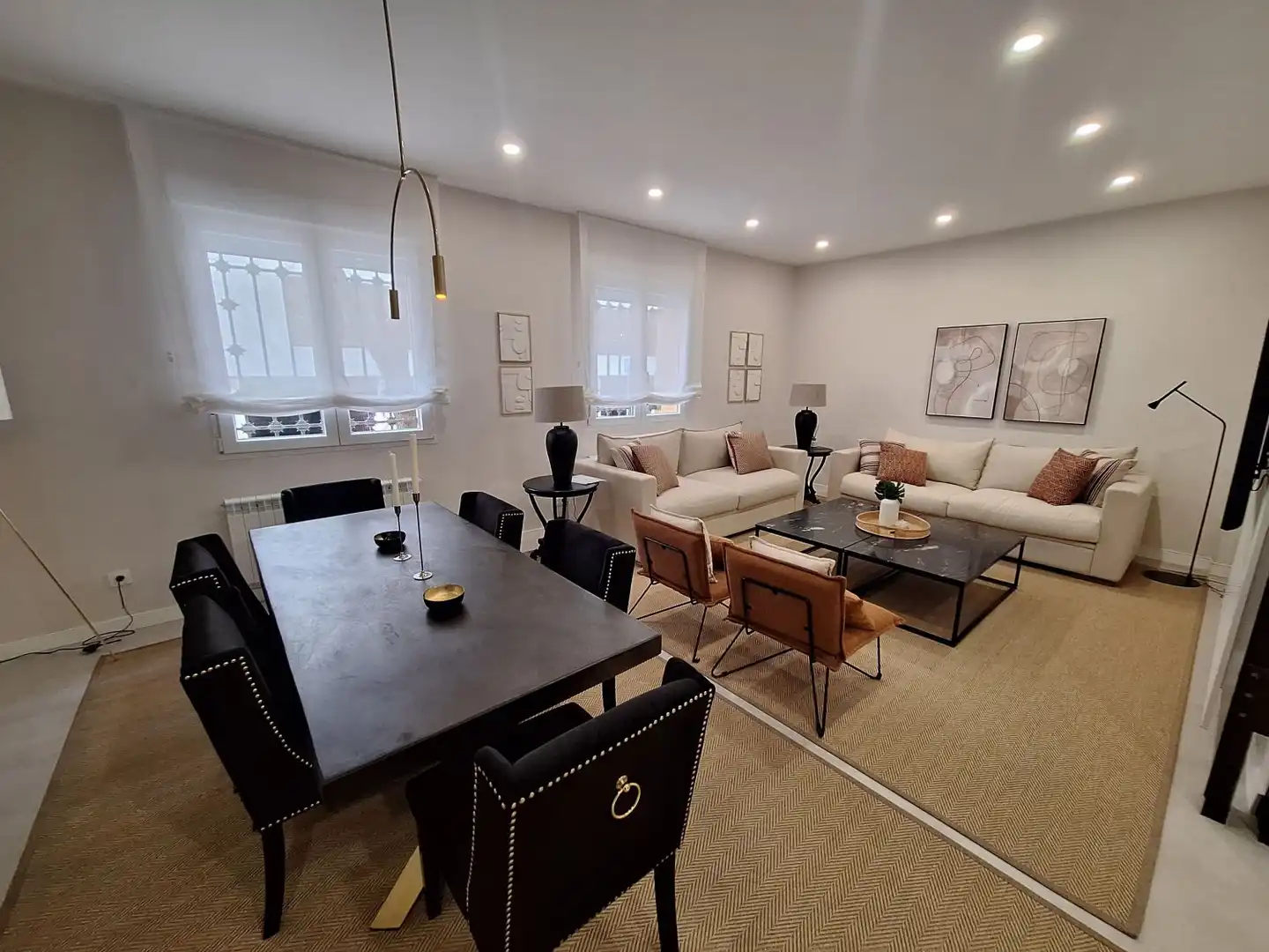 Living room of Flat for rent in Madrid  with Air Conditioner, Heating and Furnished