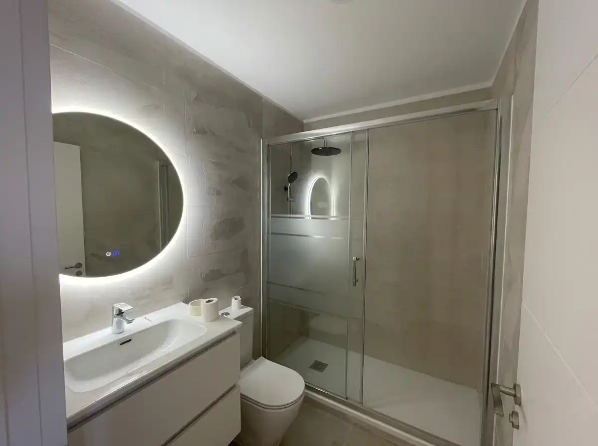 Bathroom of Study for sale in Latina