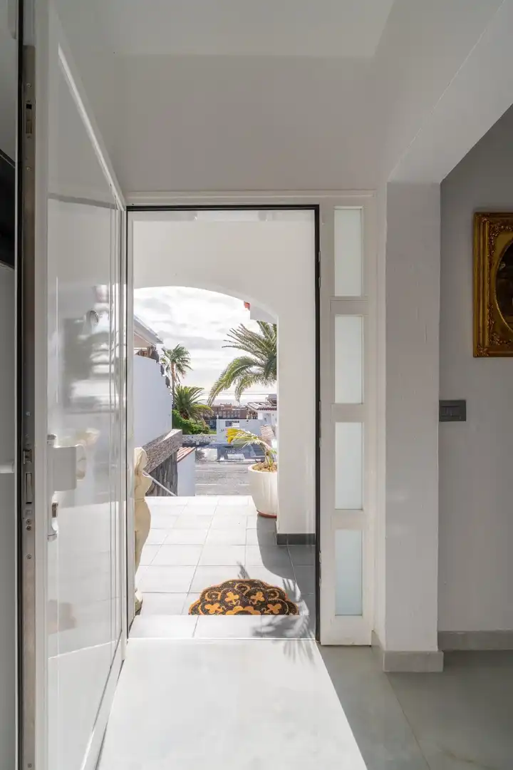 Casa o xalet en venda en Granadilla de Abona amb Jardí privat, Terrassa i Piscina