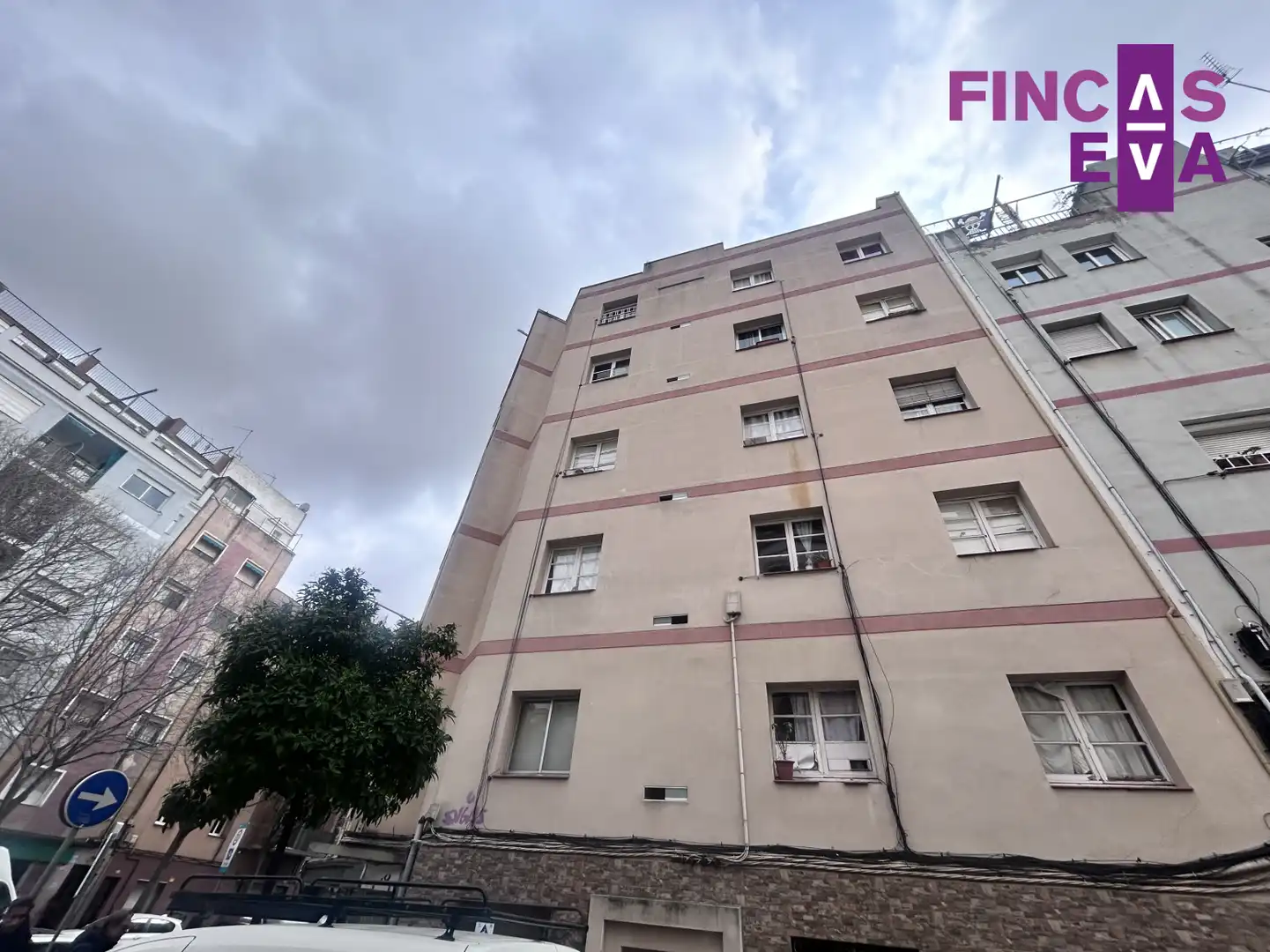 Exterior view of Flat for sale in L'Hospitalet de Llobregat