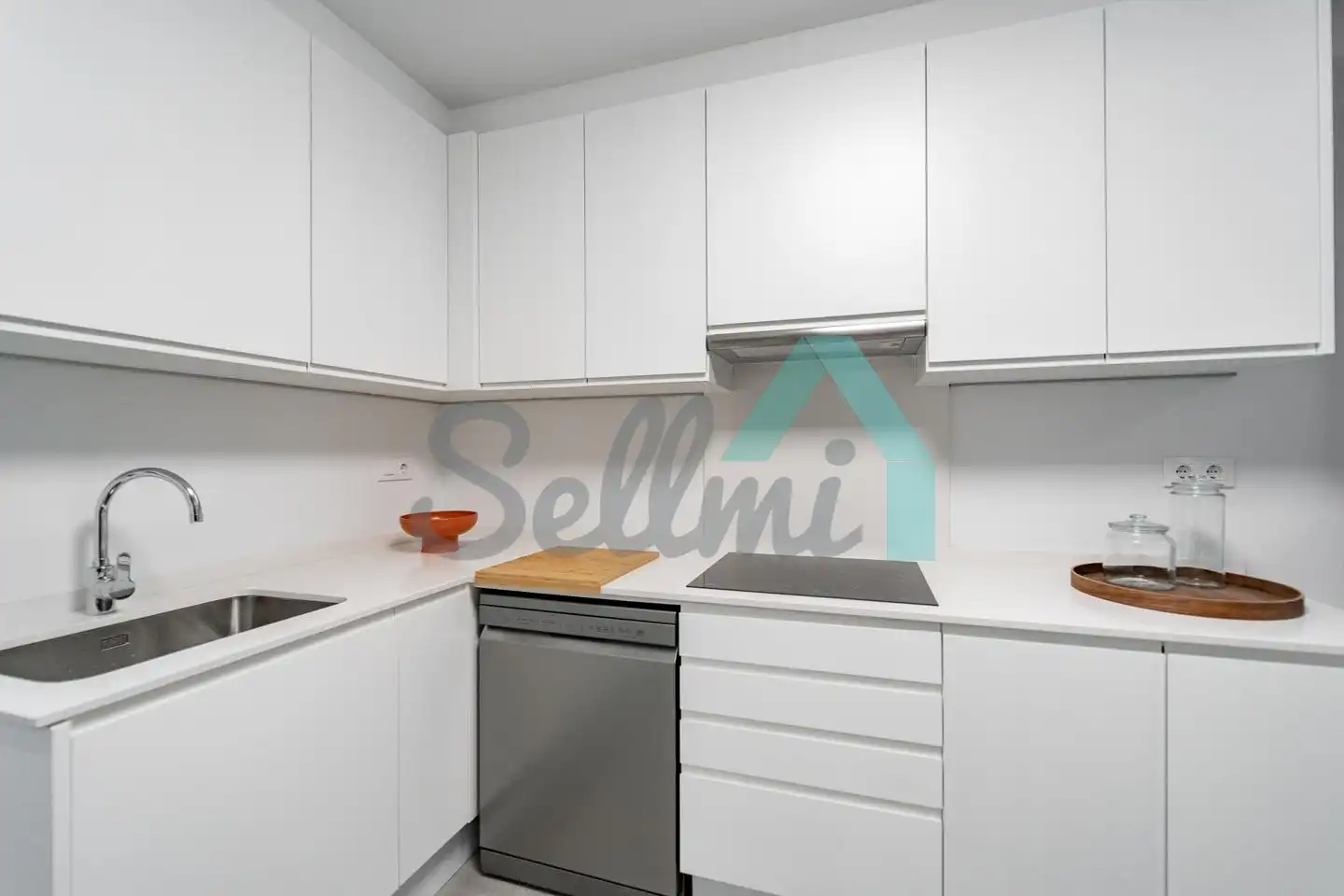 Wohnung zur Miete in Cervantes, Plaza de América