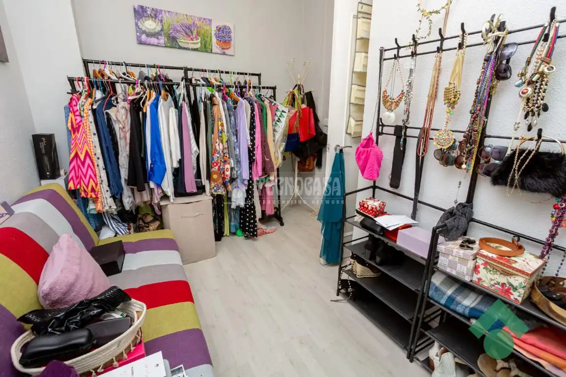 Flat for sale in Algeciras  with Terrace, Storage room and Furnished