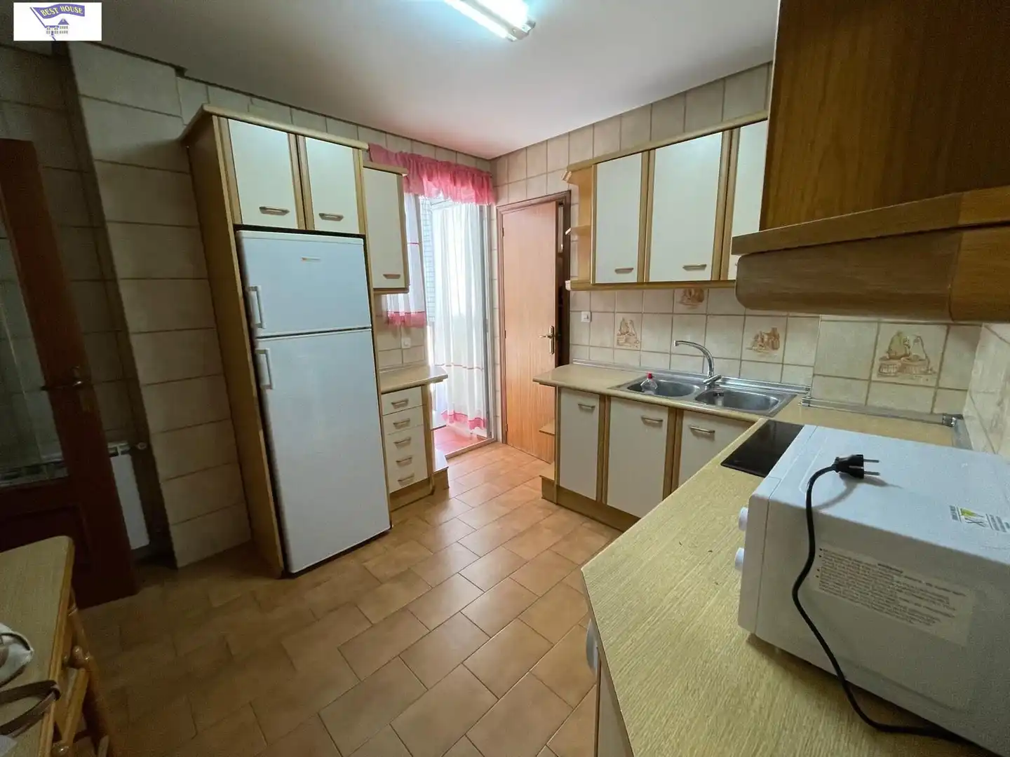 Kitchen of Flat for rent in Albacete  with Heating, Furnished and Balcony