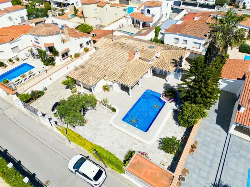 Maison avec piscine à vendre à Peni, imagen 3