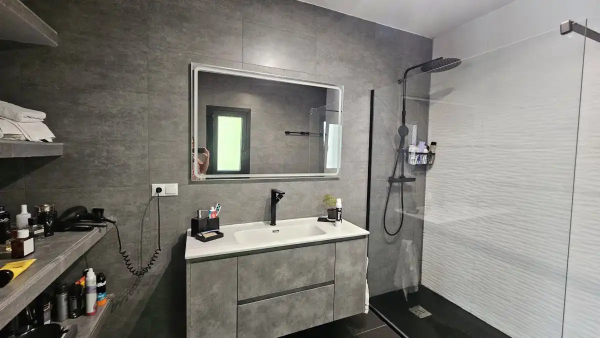 Baño de Casa o chalet en venta en Sotogrande con Aire acondicionado, Jardín privado y Terraza