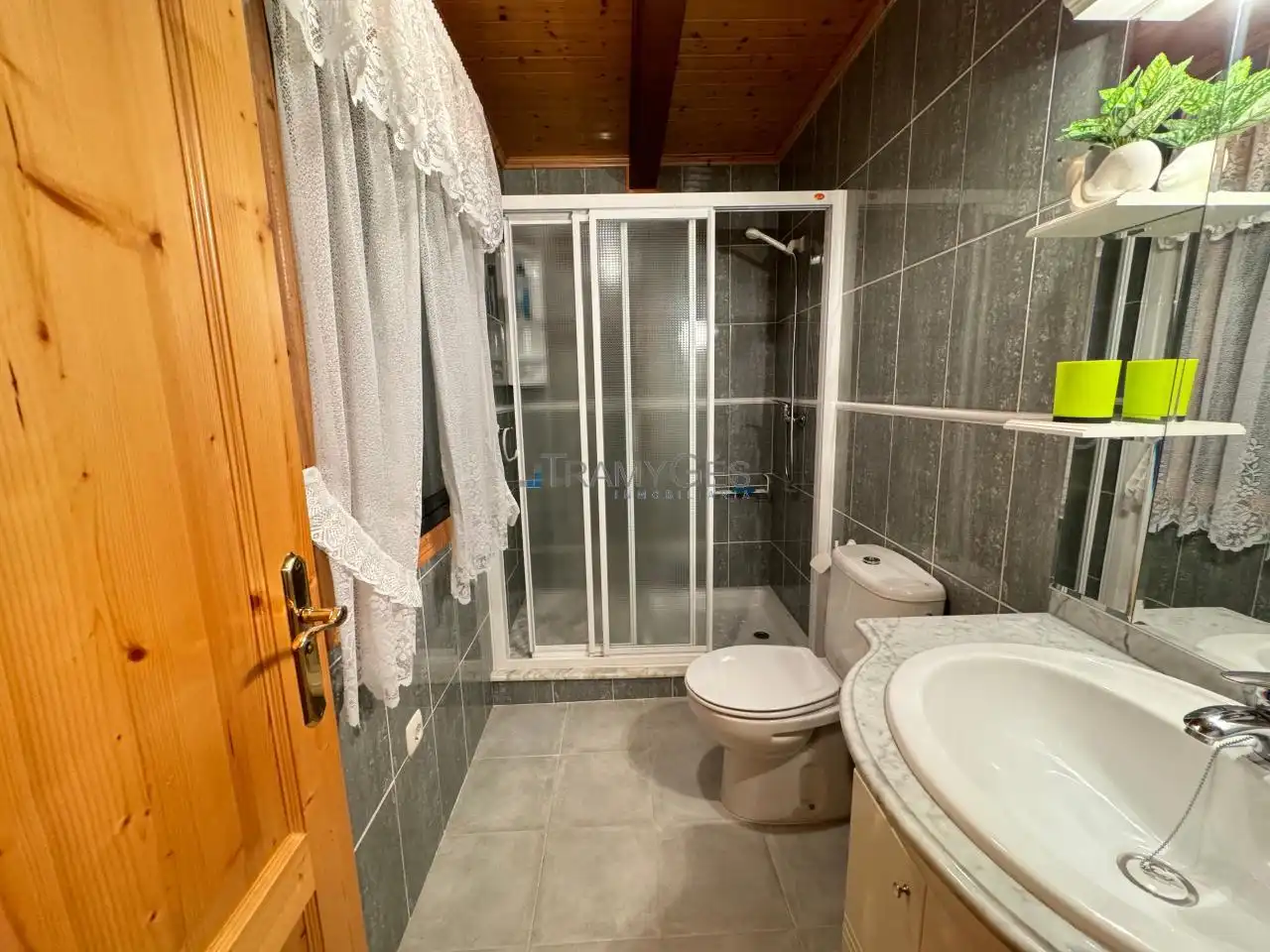 Baño de Casa o chalet en venta en Redondela con Calefacción, Jardín privado y Terraza