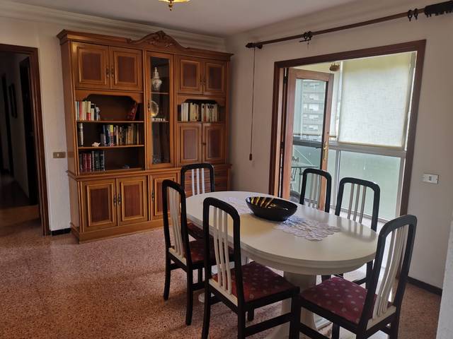 Apartamento en Alquiler en Avenida Reyes Católicos, 35 en La Salle - Cuatro Torres