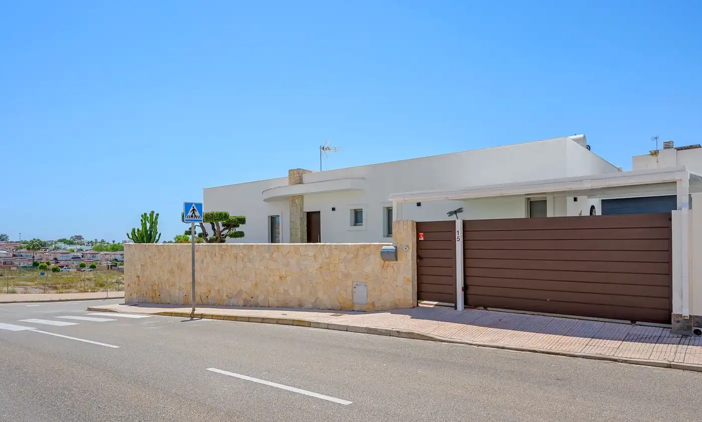 Chalet con piscina en venta en San Fulgencio, imagen 46