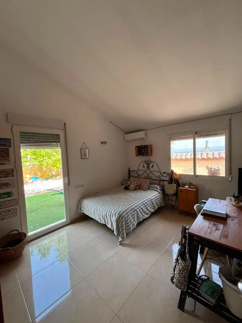 Dormitori de Casa o xalet en venda en Alguazas amb Aire condicionat, Jardí privat i Moblat