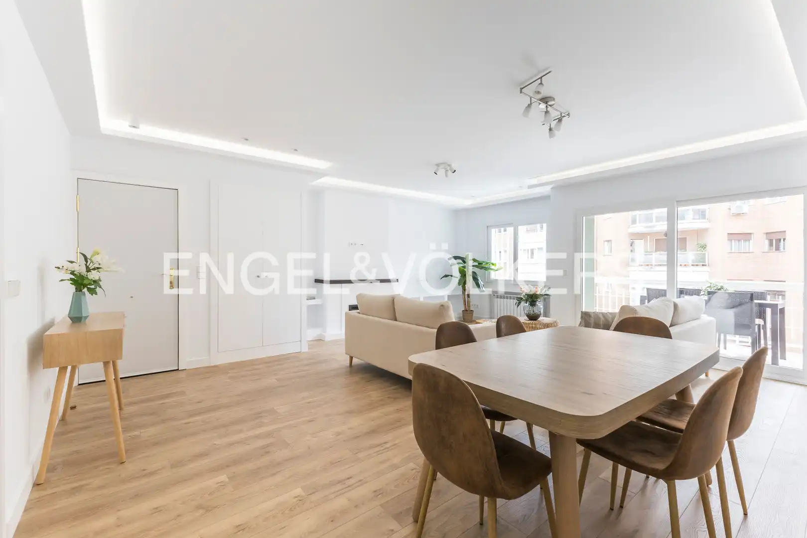 Dining room of Flat for sale in Madrid  with Air Conditioner, Heating and Terrace