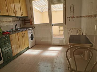 Cuina de Casa o xalet en venda en Dosbarrios amb Calefacció