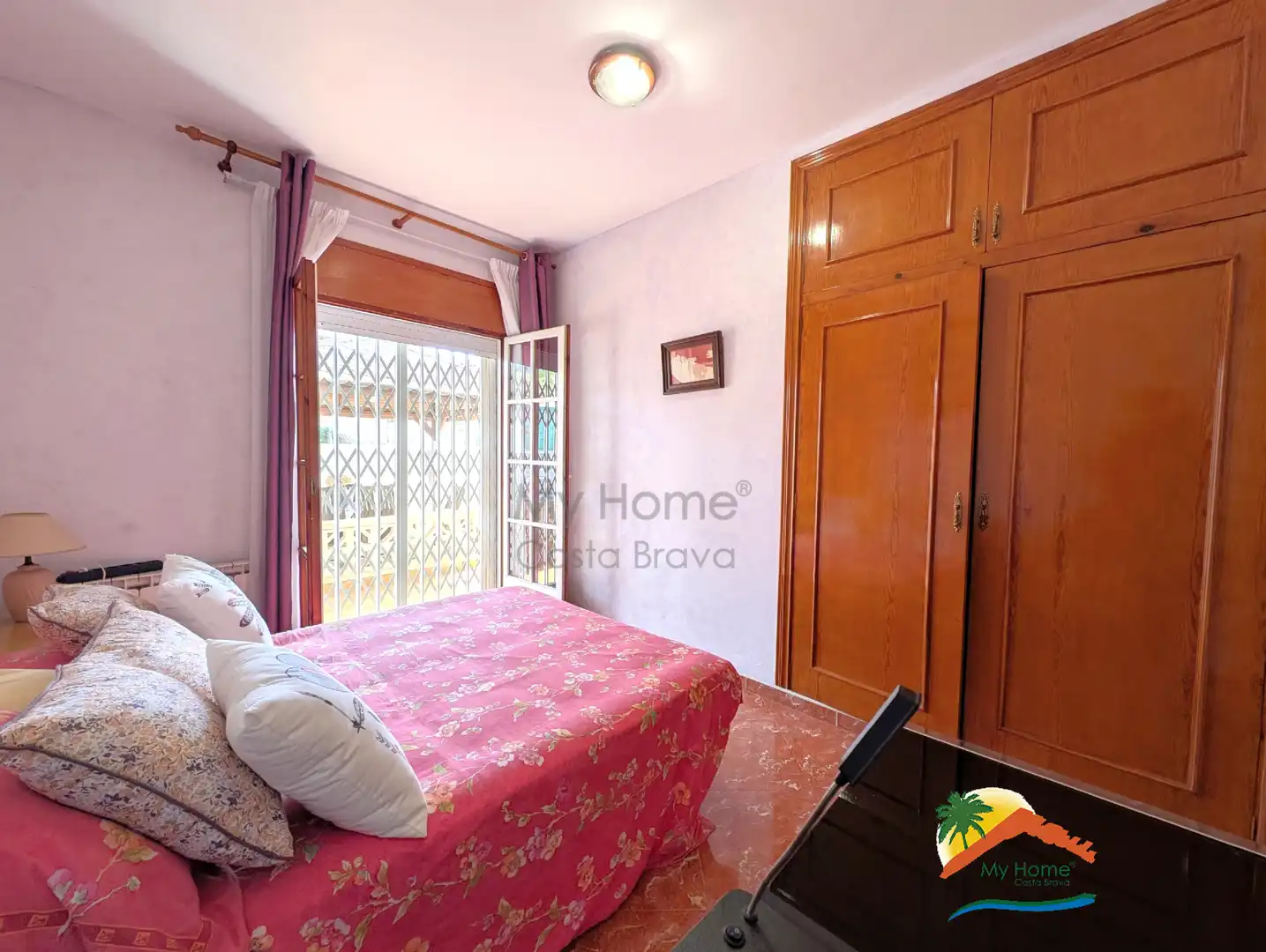 Dormitori de Casa o xalet en venda en Lloret de Mar amb Calefacció, Jardí privat i Terrassa