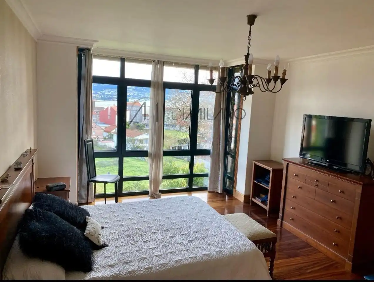 Dormitori de Casa o xalet en venda en Moaña amb Calefacció, Jardí privat i Terrassa
