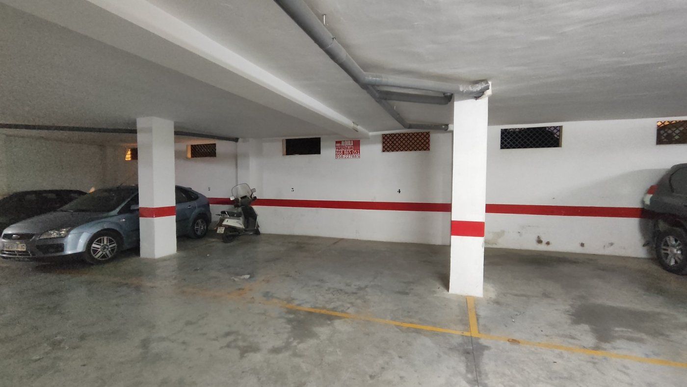 Garage to rent in Calle los huertos, 13, Güéjar Sierra
