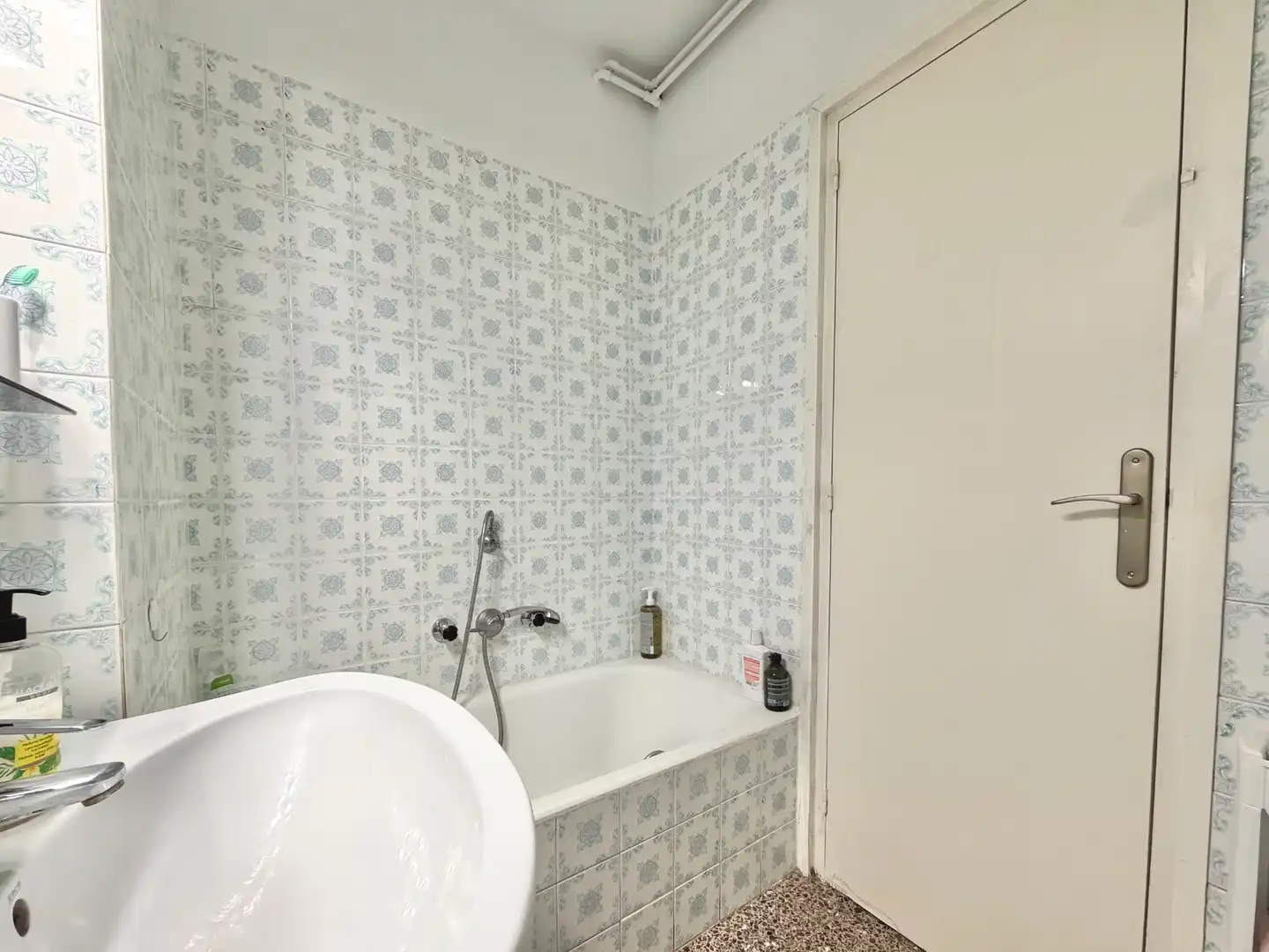 Badezimmer von Wohnung zum Verkauf in Vilafranca del Penedès mit Möbliert und Balkon